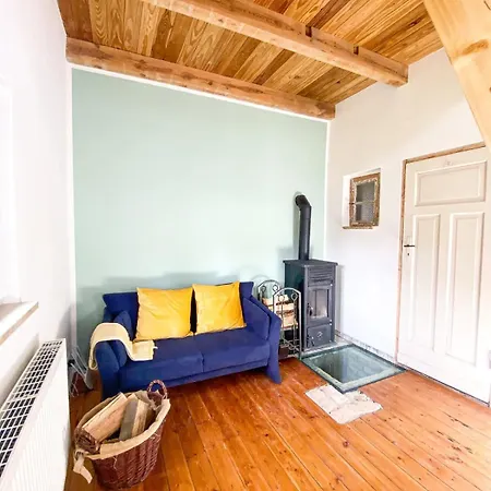 בית נופש Tiny House Im Gruenen Fuer 4 Mit Kamin Ran רנגסדורף