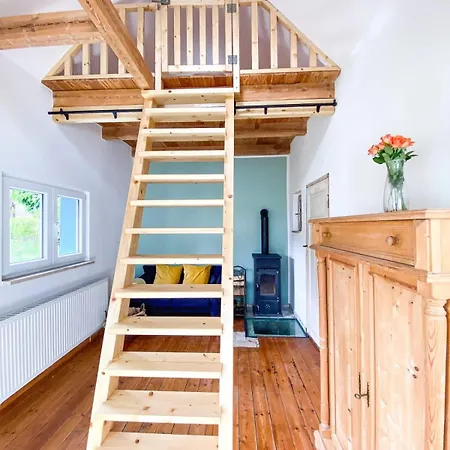 בית נופש Tiny House Im Gruenen Fuer 4 Mit Kamin Ran *